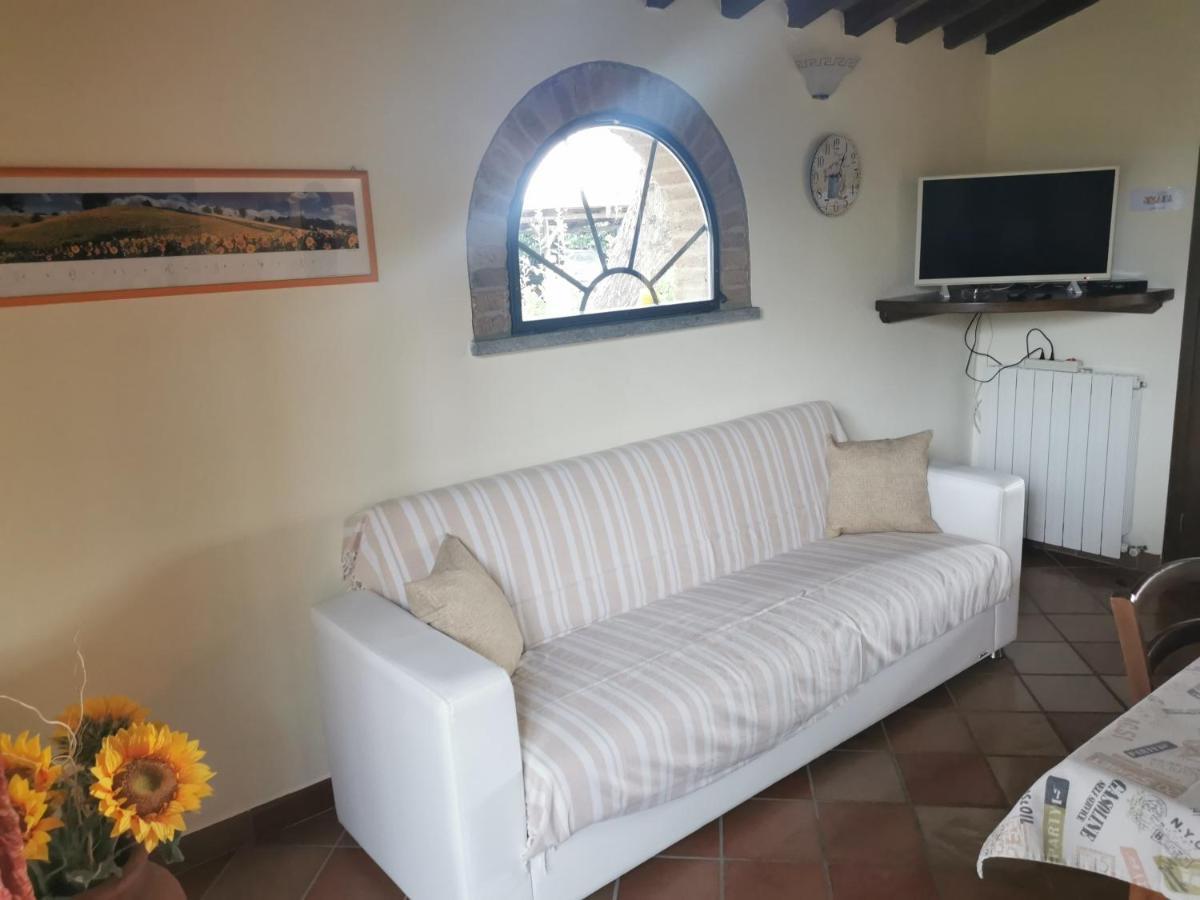 Podere Serena Castagneto Carducci Luaran gambar